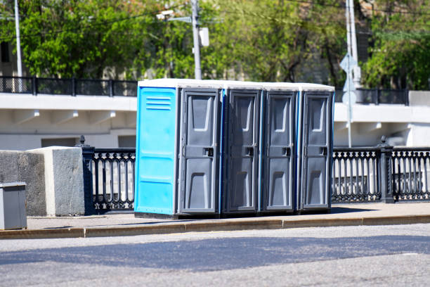 Best Portable restroom trailer rental  in Phoenix, NY